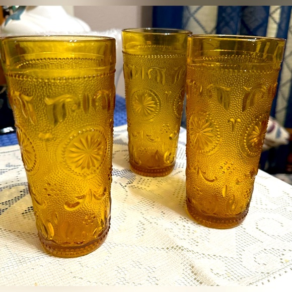 3 VINTAGE BROCKWAY GLASS AMERICAN CONCORD PATTERN AMBER 5 1/2" DRINKING GLASS - Picture 1 of 3